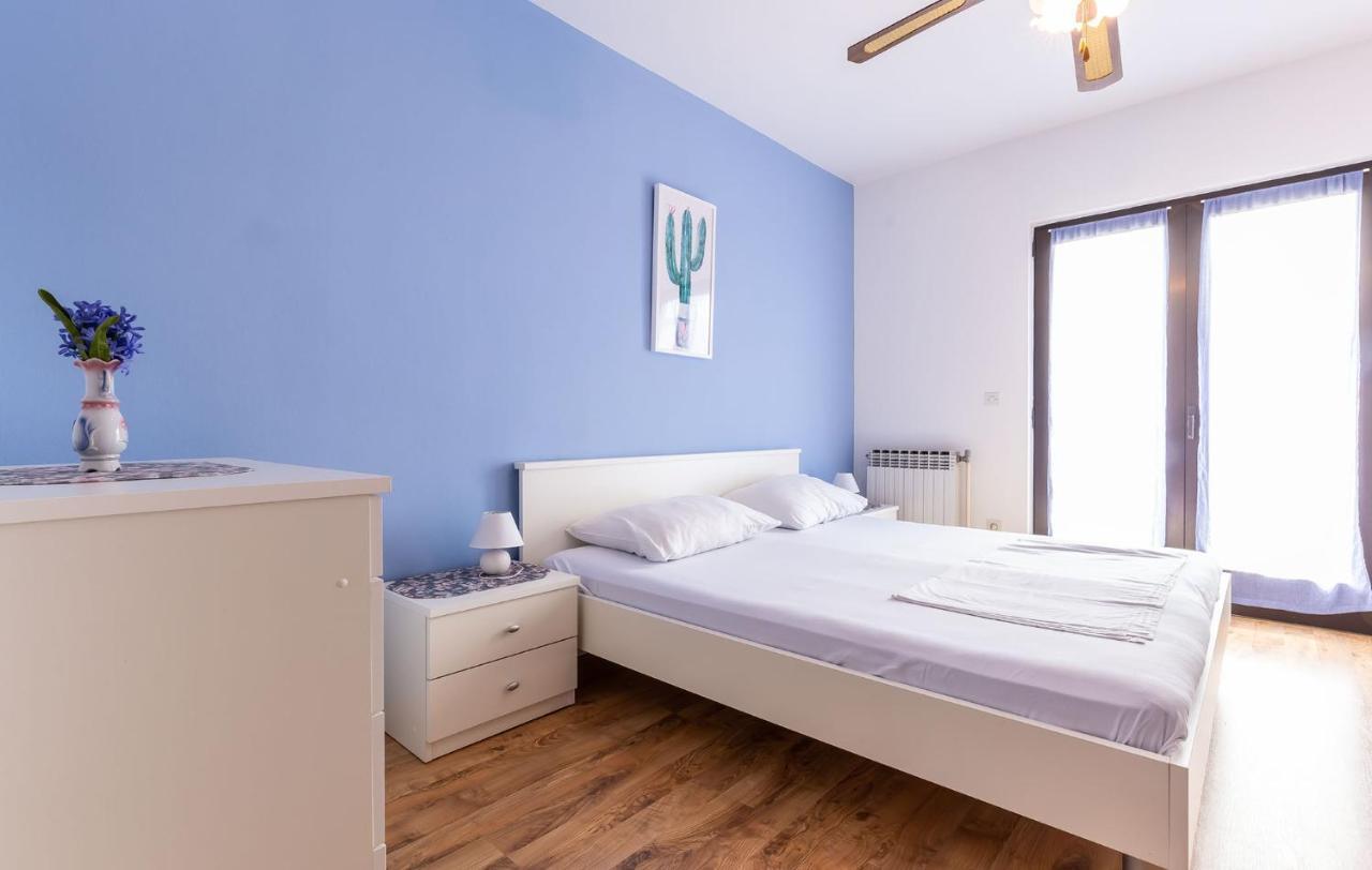 Milo Apartment Poreč Exterior foto